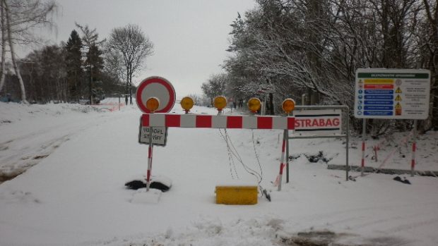 Stavba holešovského obchvatu znamená také dlouhou objížďku pro motoristy