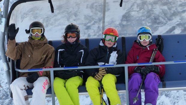 Sedačková lanovka poslouží nejen lyžařům a snowboardistům, ale i turistům