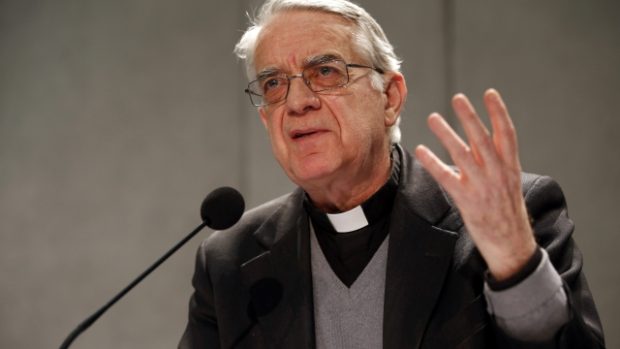 Mluvčí Vatikánu Federico Lombardi