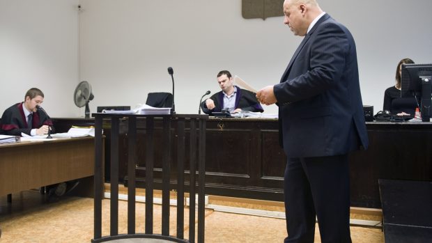 Bývalý policejní prezident Petr Lessy u soudu