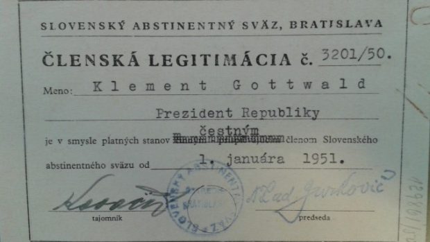 Spis z archivu Kanceláře prezidenta republiky. Abstinent Gottwald.