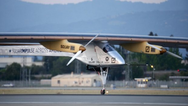 Solární letadlo Solar Impulse při startu