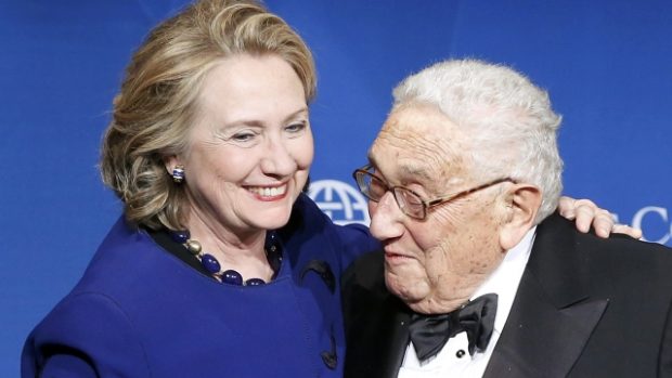 Henry Kissinger s Hillary Clintonovou