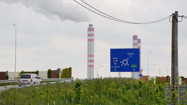 Kruhový objezd u Opatovic nad Labem