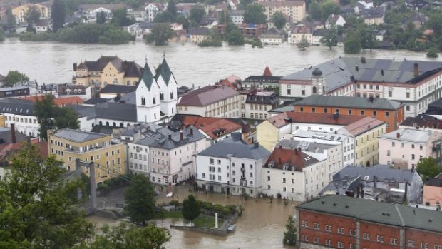 Pohled na zatopené město Pasov v Německu