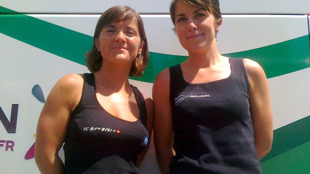 Lynda (vlevo) a Vanessa Cossardovy