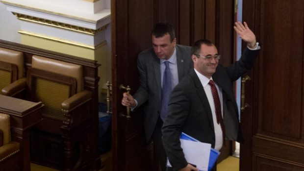Poslanec Boris Šťastný v úterý zamával sněmovně, dnes se loučí i s členstvím v ODS