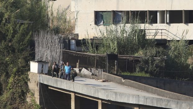Terčem izraelského náletu byla základna  Lidové fronty pro osvobození Palestiny - všeobecné velení (PFLP-GC) na jihu Libanonu