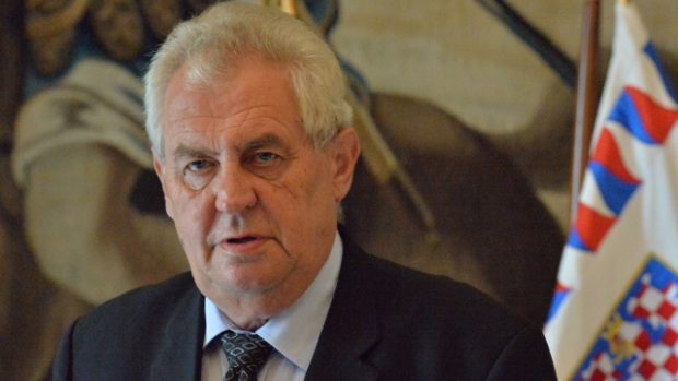 Miloš Zeman na tiskové konferenci po jednání se zástupci parlamentních politických stran