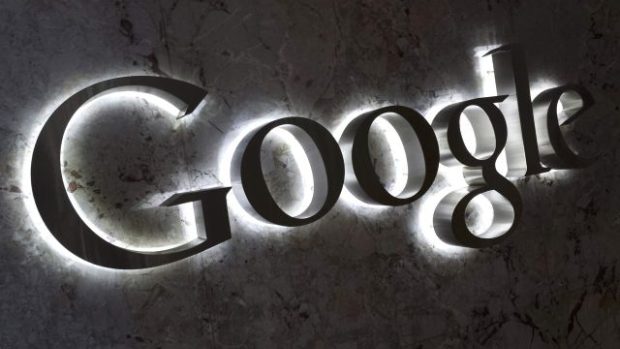 Logo společnosti Google na kancelářích v Torontu