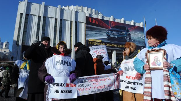 Jak žijí demonstranti v Národním Ukrajinském domě