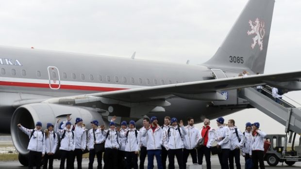 Další část výpravy odletěla na olympijské hry do Soči