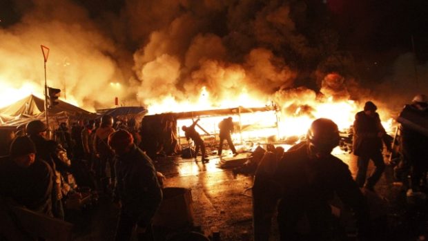 Protivládní protesty na náměstí Nezávislosti v Kyjevě