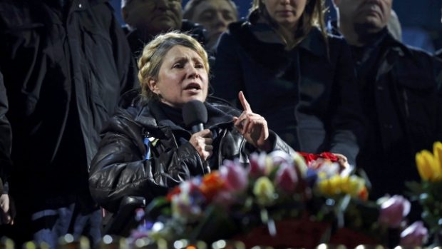 Julija Tymošenková promluvila k lidem na náměstí Nezávislosti