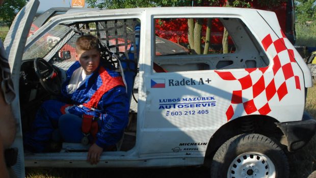 Po nehodě na motorce se Radek Buchta začala věnovat autokrosu