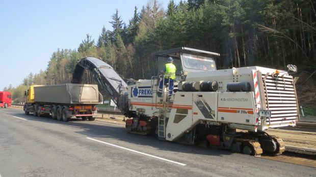 Modernizace D1, frézování vozovky