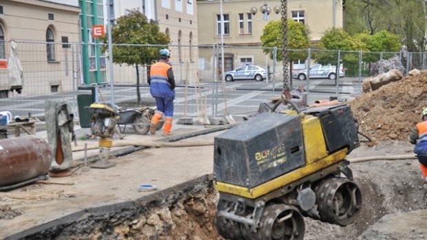 Dopravní komplikace v Děčíně kvůli opravám vodovodů a kanalizace