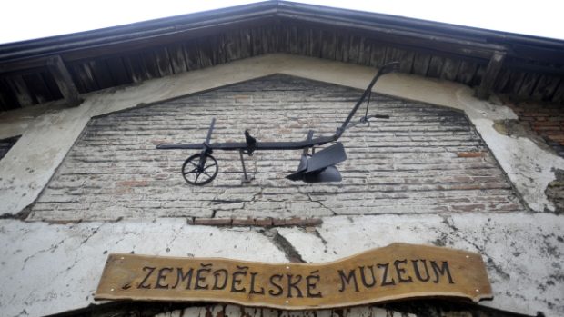 V Třemošnici na Chrudimsku vzniká nové zemědělské muzeum, sezonu zahájí na sklonku června. Jeho příprava trvala přes dva roky.