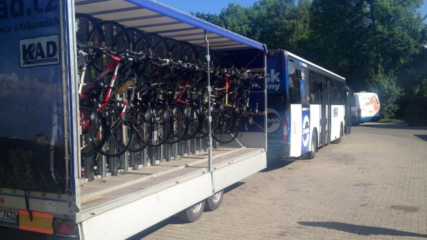 V Krkonoších dnes poprvé v sezoně vyjíždějí cyklobusy