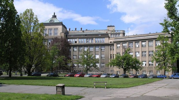 Ústav organické chemie a biochemie AVČR