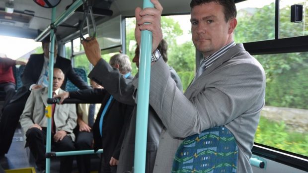 Čtyři nové autobusy budou od července zajišťovat dopravní obslužnost v Pardubickém kraji