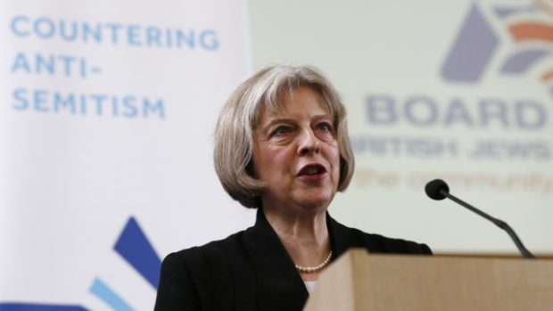 Britská ministryně vnitra Theresa May