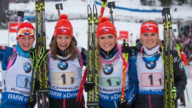 Zleva Veronika Vítková, Jitka Landová, Gabriela Soukalová a Eva Puskarčíková