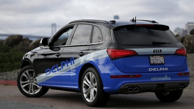 Samořídící auto od firmy Delphi se vydalo na cestu napříč Spojenými státy