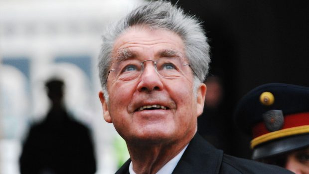 Rakouský spolkový prezident Heinz Fischer připomenul ve svém slavnostním projevu, že Rakousko nebylo jen obětí nacistického Německa, ale mnoho jeho občanů podporovalo hitlerovský režim