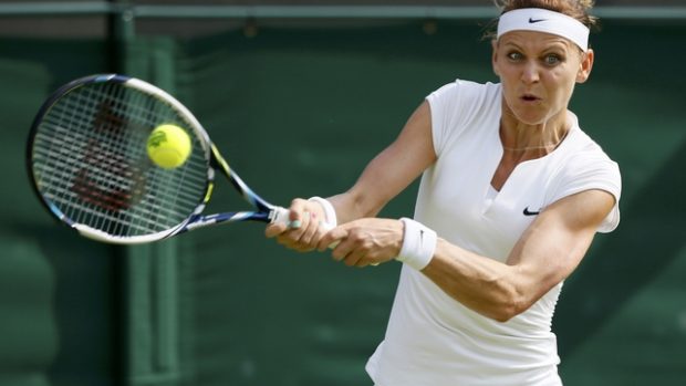 Lucie Šafářová postoupila po vítězství nad Stephensovou ve Wimbledonu do osmifinále