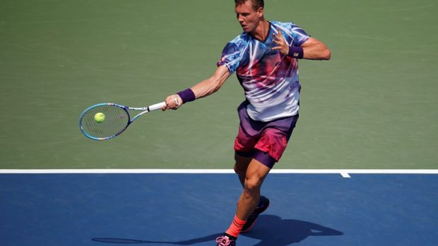 - Český tenista Tomáš Berdych zvládl na úvod US Open roli favorita a Američana Bjorna Fratangela porazil 6:3, 6:2, 6:4