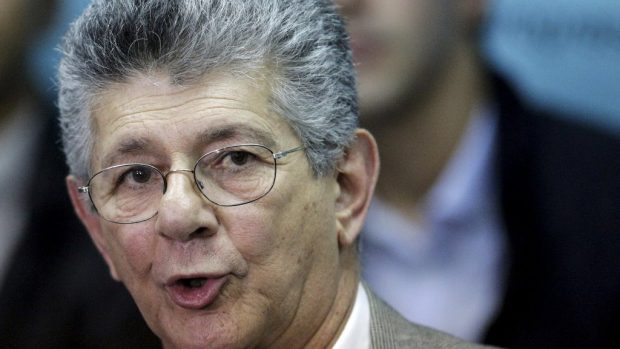 Nový předseda venezuelského parlamentu Henry Ramos Allup