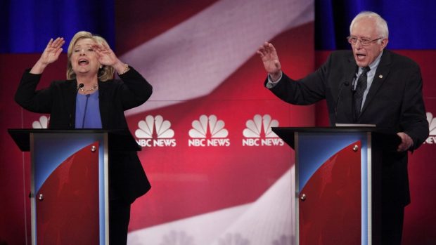 Hillary Clintonová  a její rival v prezidentských volbách Bernie Sanders