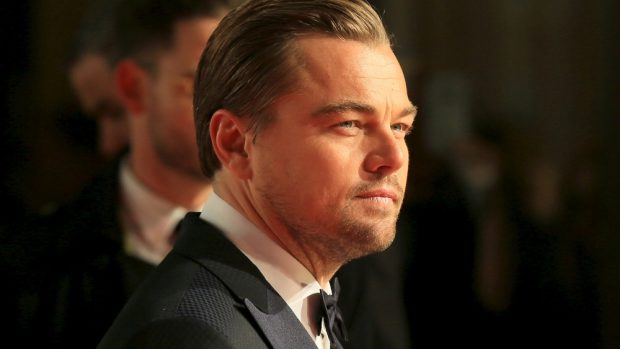 Herec Leonardo DiCaprio při příchodu na 88. ročník předávání Oscarů