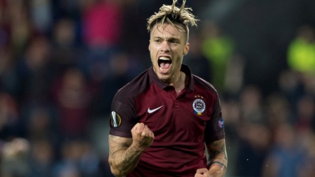 Oba góly Sparty v prvním poločase dal Václav Kadlec
