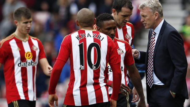Se svěšenou hlavou. Fotbalisté anglického Sunderlandu mají po sedmi kolech stejnou bilanci jako loni