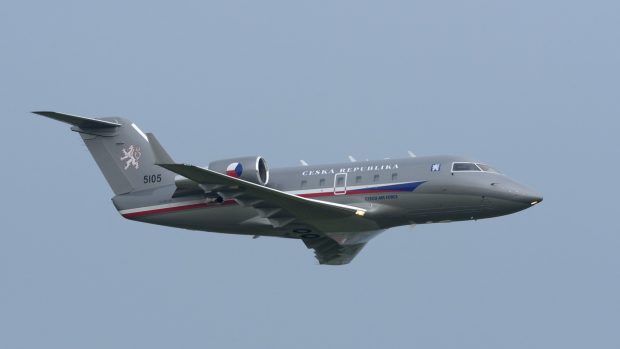 Canadair CL-600-2B16 Challenger 601-3A z české vládní letky