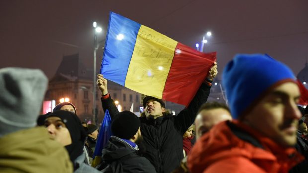 Protivládní protesty v Rumunsku kvůli nařízení legalizujícím korupci
