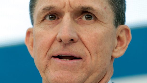 Poradce amerického prezidenta pro národní bezpečnost Michael Flynn soukromě mluvil o sankcích s ruskými představiteli