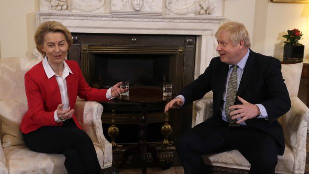 Šéfka Evropské unie Ursula von der Leyenová a britský premiér Boris Johnson