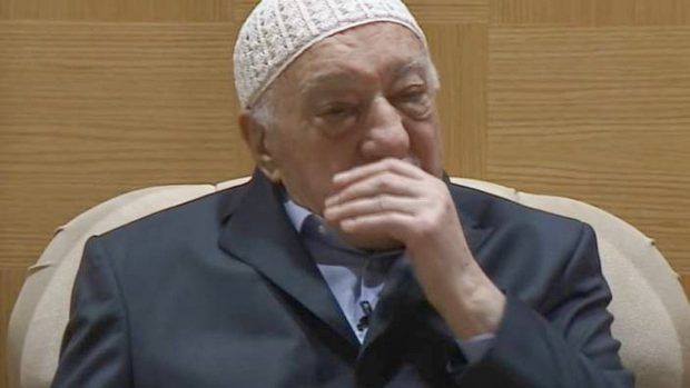 Proslulý turecký náboženský vůdce Fetullah Gulen zemřel