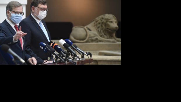 Předseda ODS Petr Fiala s předsedou poslaneckého klubu Zbyňkem Stanjurou