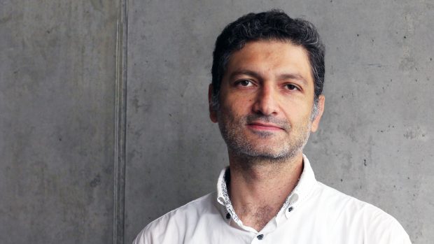 Emil Aslan, politolog