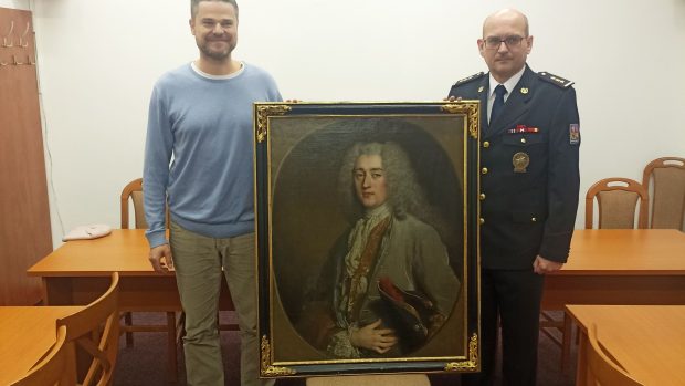 Převzetí obrazu od Policie ČR - kastelán Libor Švec