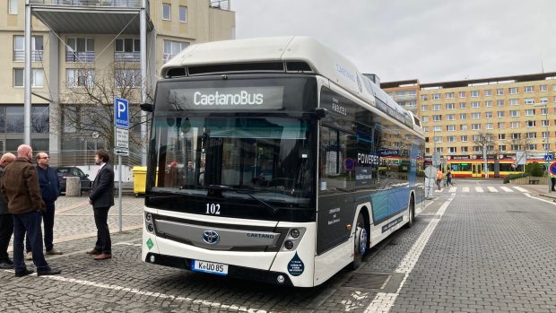 Mostecký dopravní podnik testuje autobus na vodík