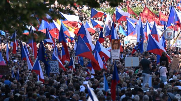 Demonstrace Česká republika na 1. místě