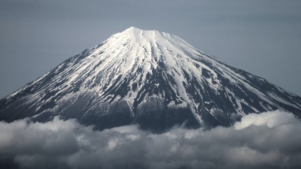 fuji hora japonsko mraky