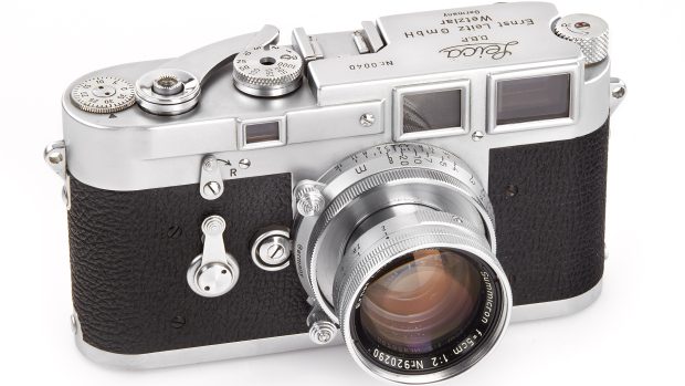 Prototyp fotoaparátu Leica se vydražil za 2,4 milionu eur.