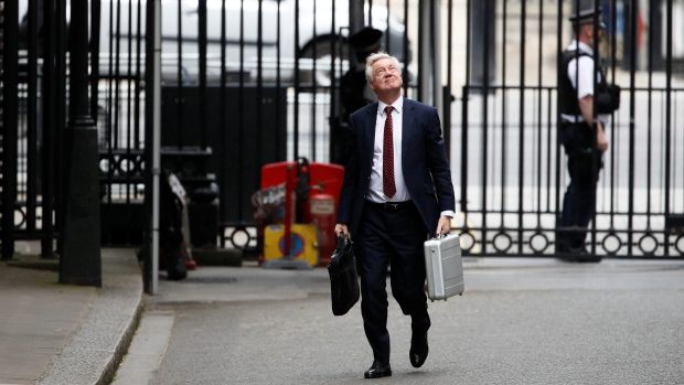 Britský ministr pro brexit David Davis
