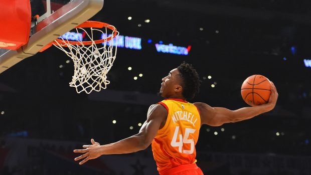 Donovan Mitchell ovládl soutěž smečařů